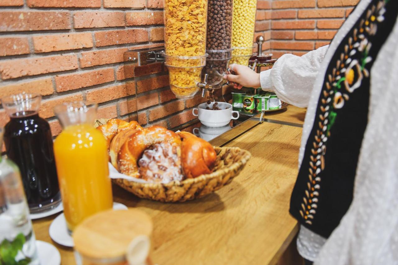 Address Boutique Hotel تبليسي المظهر الخارجي الصورة